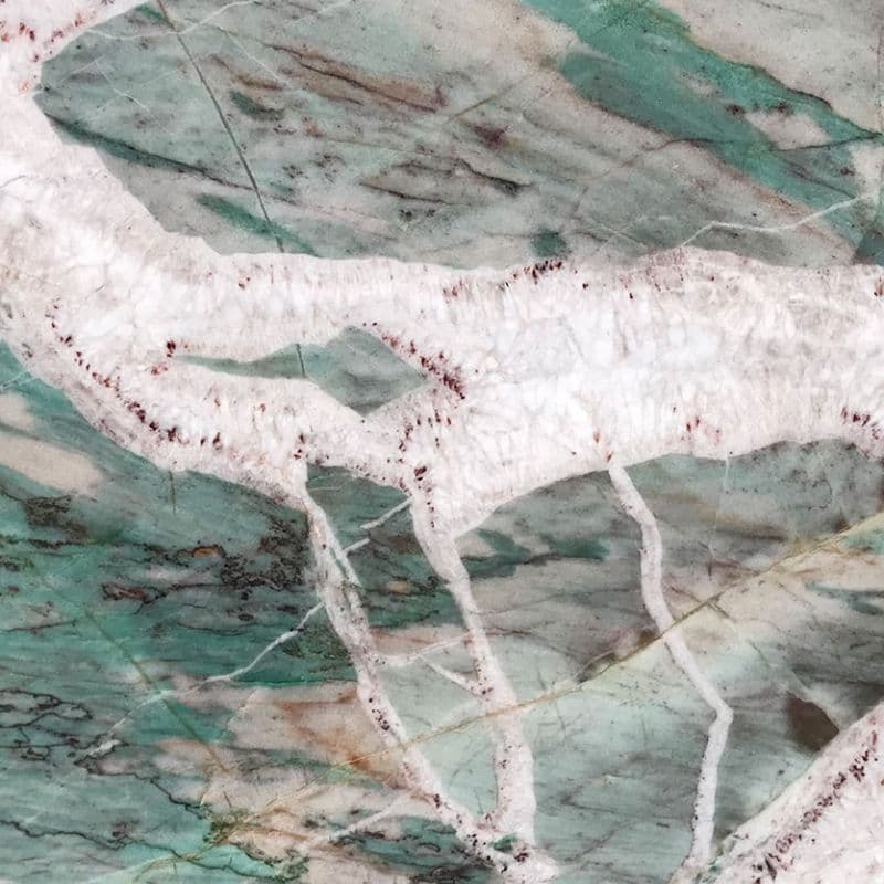 Color Image